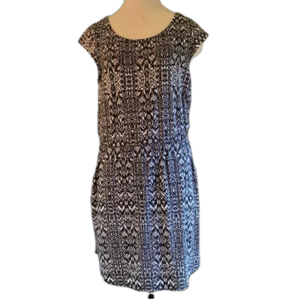 Athleta sz MP super soft cap sleeve drop waist patterned dress